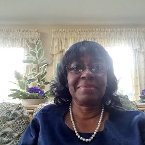 Meet your Posher, Shirley